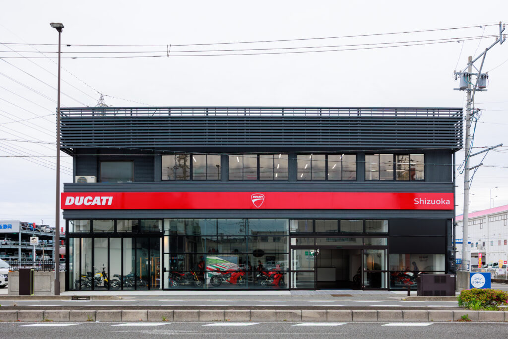 Ducati様