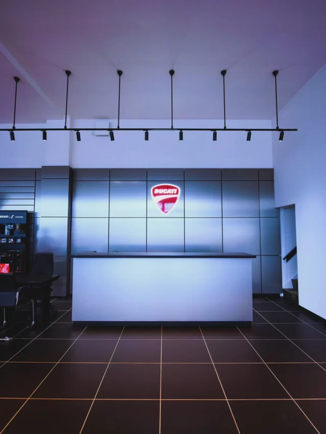------------------------------

【Shizuoka-shizuoka】

【SHOWROOM】

∬設計Design
∬総合建設業
∬BtoB
∬SPEED対応No.1
∬全国対応可

---------------------------------------
お問い合わせ/資料請求
リンク問い合わせフォームから
---------------------------------------
株式会社　LIMITLESS 

∬本社　愛知県名古屋市名東区
　　　　上社1丁目1813-2発明ビル5F
∬支社　静岡県静岡市駿河区
　　　　大和1丁目2-26リエス大和1F B

∬一般建設業(般-29)第39119号
∬二級建築士事務所(1)第8382号
---------------------------------------

#株式会社リミットレス
#株式会社limitless
#SHOWROOM
#ドゥカティ
#docati