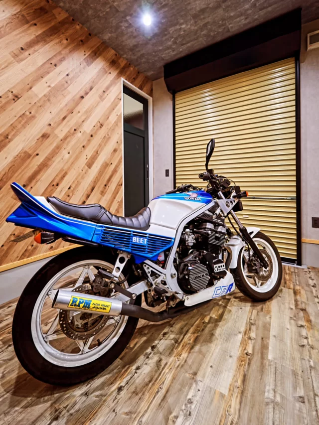 ------------------------------

【Shizuoka-Iwata】

【Garage House】

∬設計Design
∬総合建設業
∬BtoB
∬SPEED対応No.1
∬全国対応可

---------------------------------------
お問い合わせ/資料請求
リンク問い合わせフォームから
---------------------------------------
株式会社　LIMITLESS 

∬本社　愛知県名古屋市名東区
　　　　上社1丁目1813-2発明ビル5F
∬支社　静岡県静岡市駿河区
　　　　大和1丁目2-26リエス大和1F B

∬一般建設業(般-29)第39119号
∬二級建築士事務所(1)第8382号
---------------------------------------

#株式会社リミットレス
#株式会社limitless
#一般住宅
#ガレージハウス
#設計デザイン
